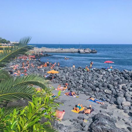 شقة كاتانيا  في La Casa Di Iside A Mare المظهر الخارجي الصورة